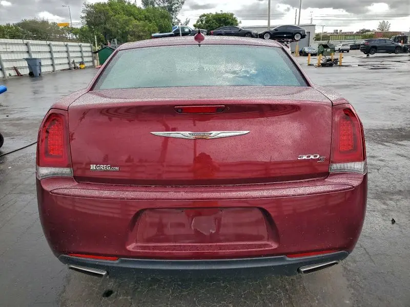 2019 CHRYSLER 300 S  