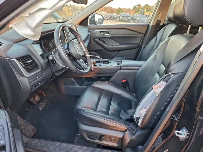 2021 NISSAN ROGUE SL  