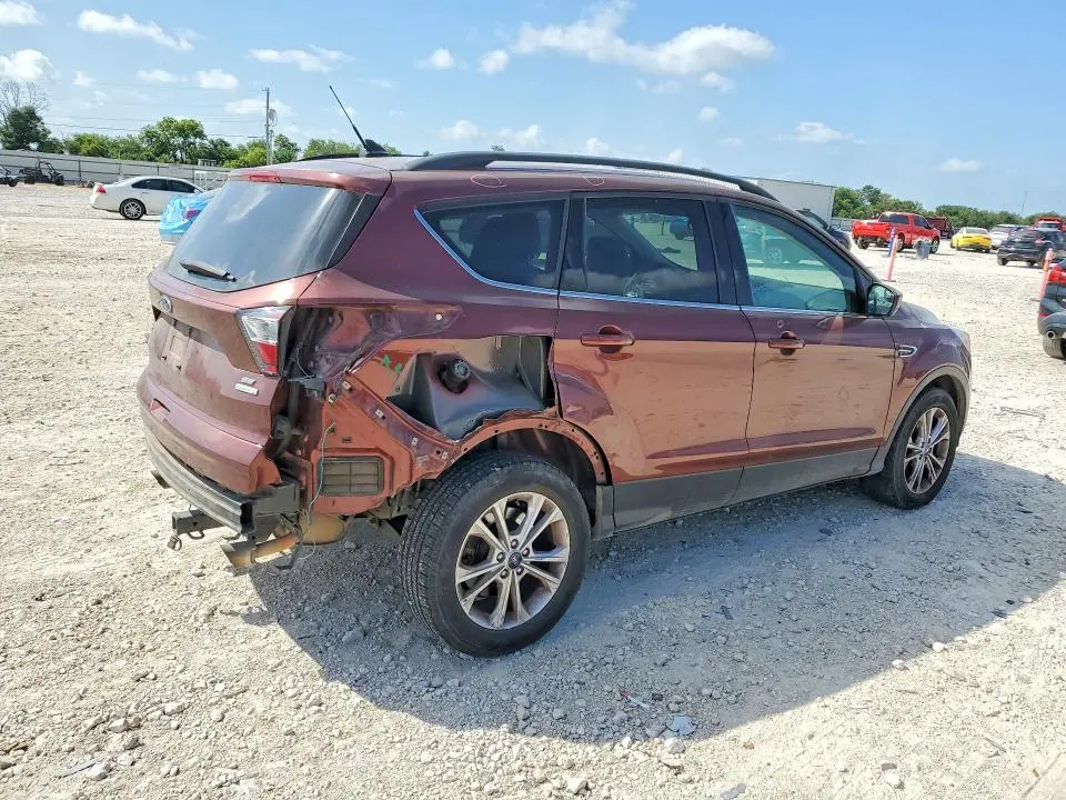 2018 FORD ESCAPE SE  