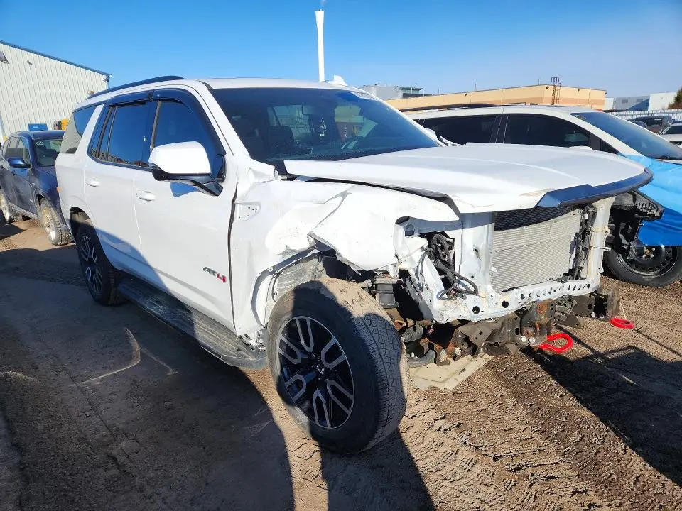 2021 GMC YUKON AT4  
