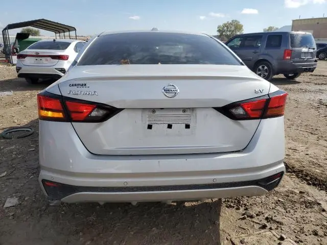 2022 NISSAN ALTIMA SV  