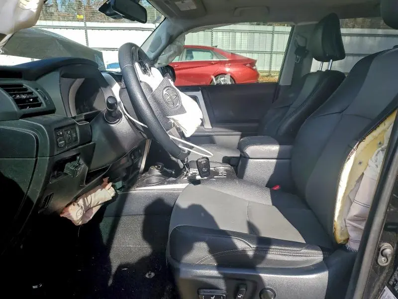 2022 TOYOTA 4RUNNER SR5/SR5 PREMIUM  