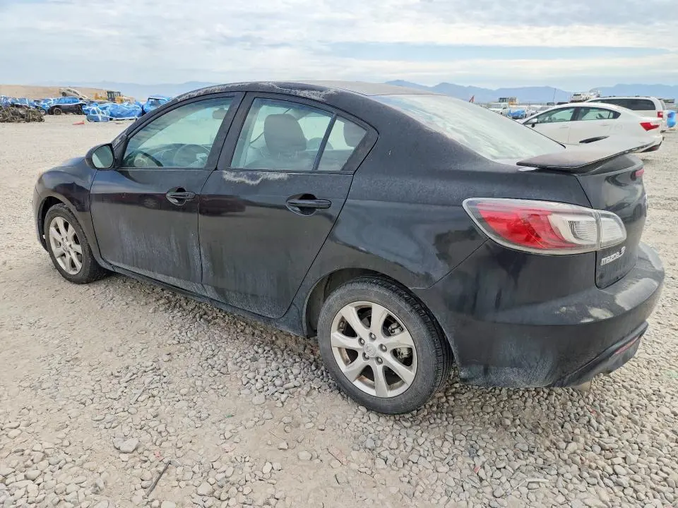 2010 MAZDA 3 I  