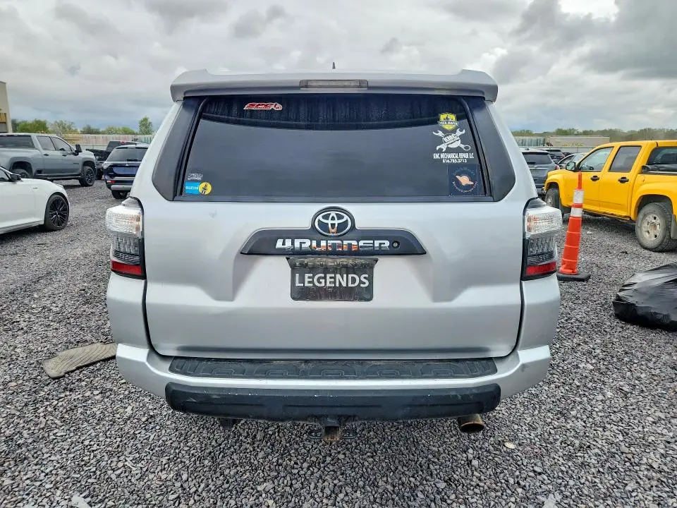 2016 TOYOTA 4RUNNER TRAIL  