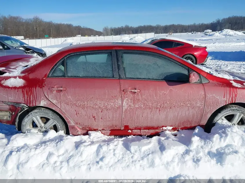 2013 TOYOTA COROLLA S