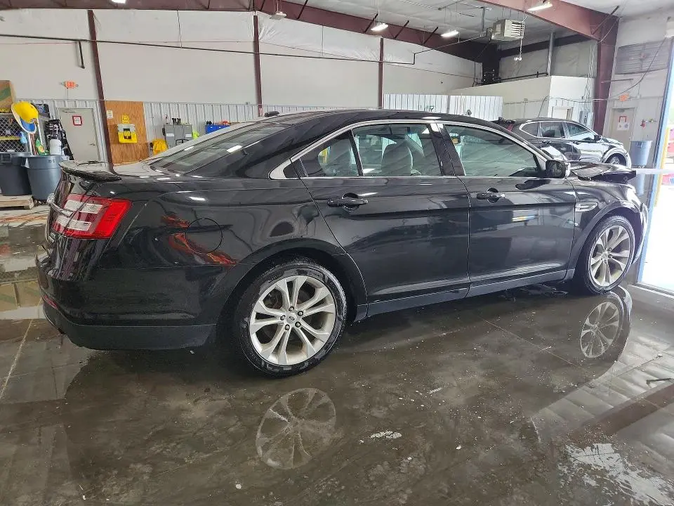 2013 FORD TAURUS SEL  