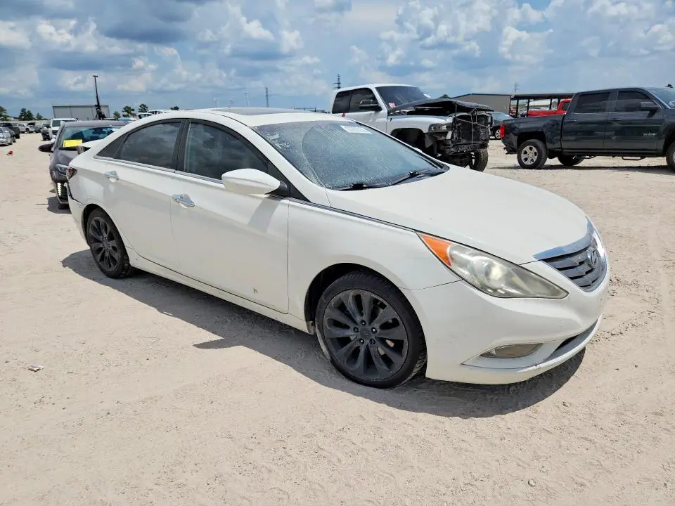 2012 HYUNDAI SONATA SE  