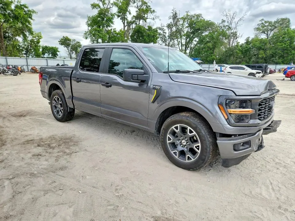2024 FORD F150 STX  