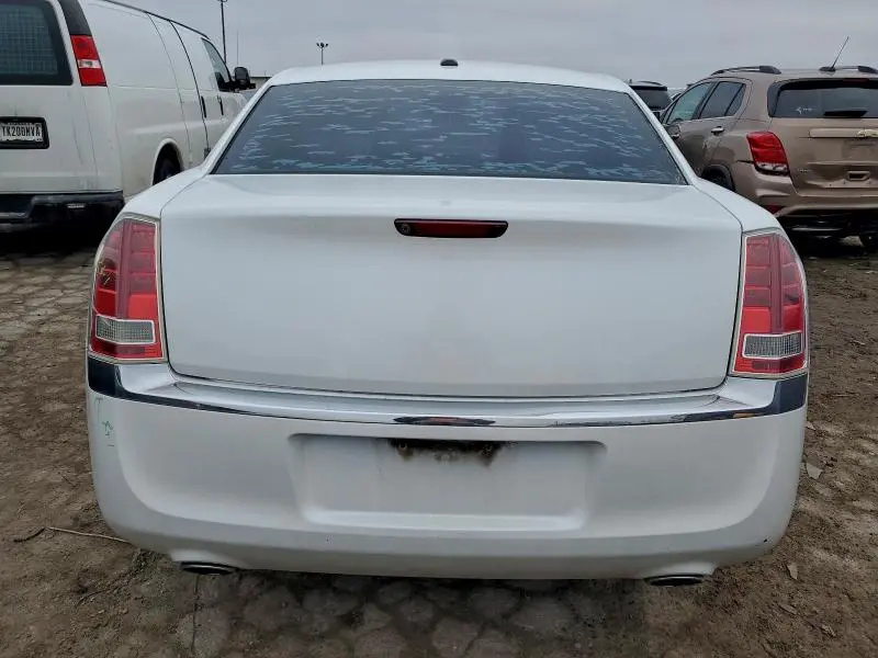 2013 CHRYSLER 300   