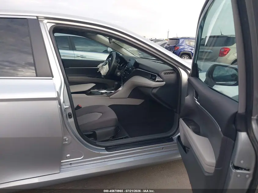 2024 TOYOTA CAMRY LE