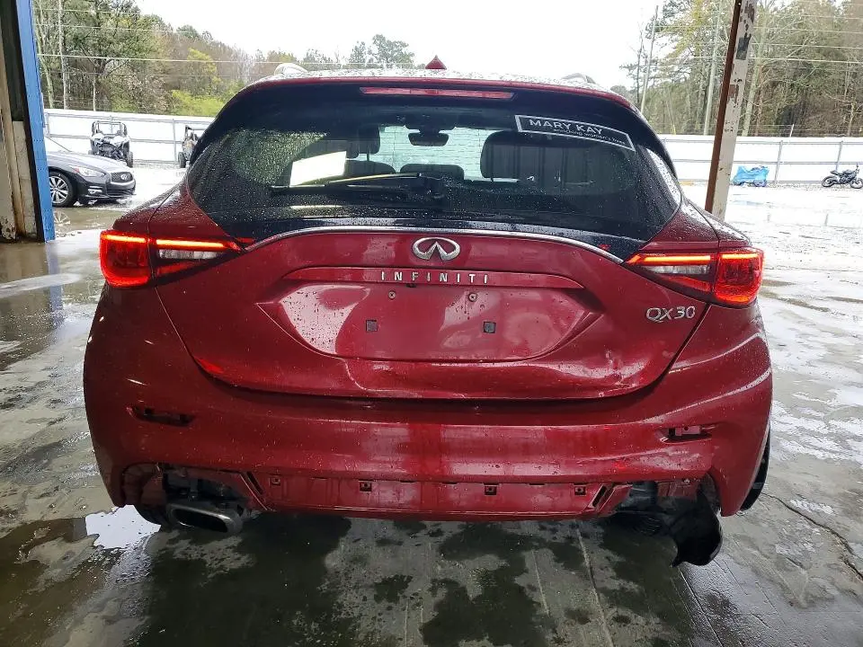 2018 INFINITI QX30 PREMIUM  