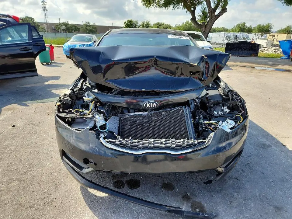 2016 KIA FORTE LX  