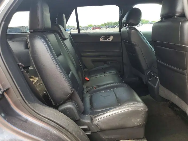 2011 FORD EXPLORER XLT  