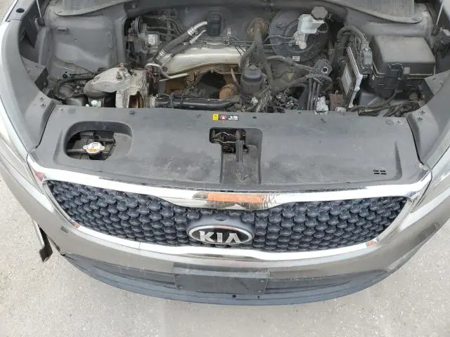 2017 KIA SORENTO LX  