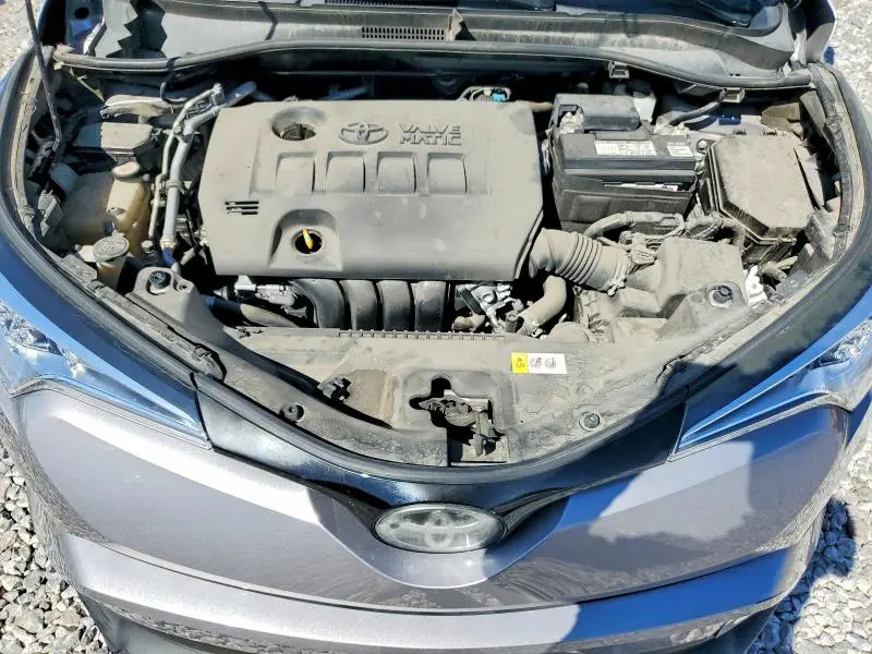 2019 TOYOTA C-HR LE  