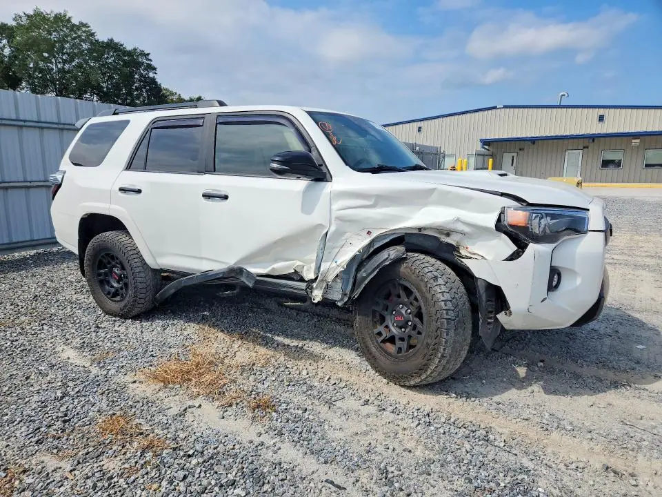2021 TOYOTA 4RUNNER VENTURE EDITION  