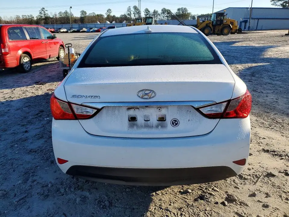 2014 HYUNDAI SONATA GLS  