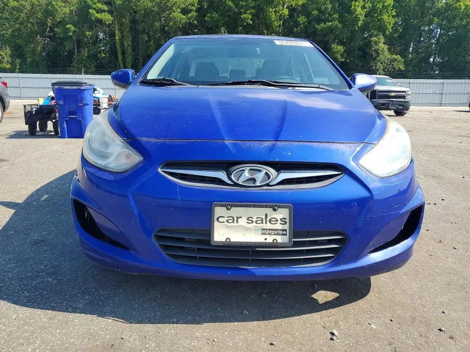 2013 HYUNDAI ACCENT GLS  