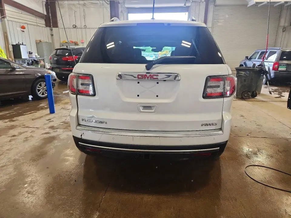 2016 GMC ACADIA SLT-1  