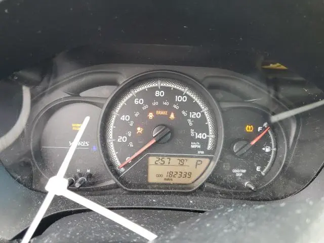 2015 TOYOTA YARIS   