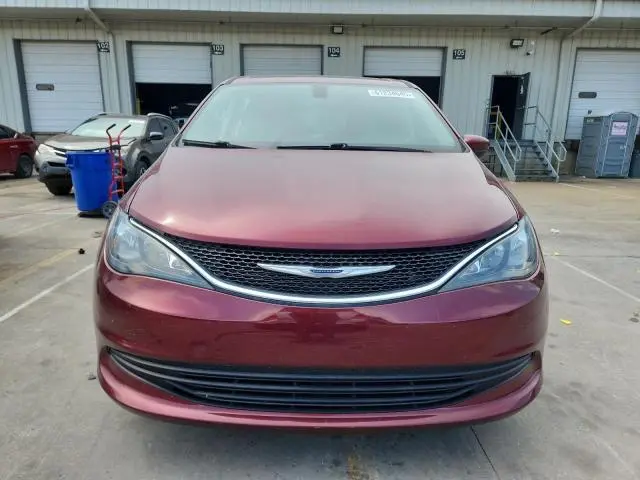 2020 CHRYSLER VOYAGER LX  