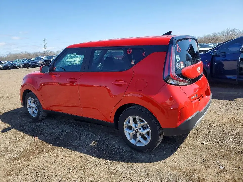 2025 KIA SOUL LX  