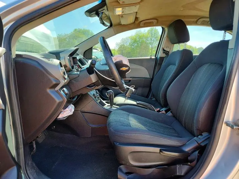 2013 CHEVROLET SONIC LT  