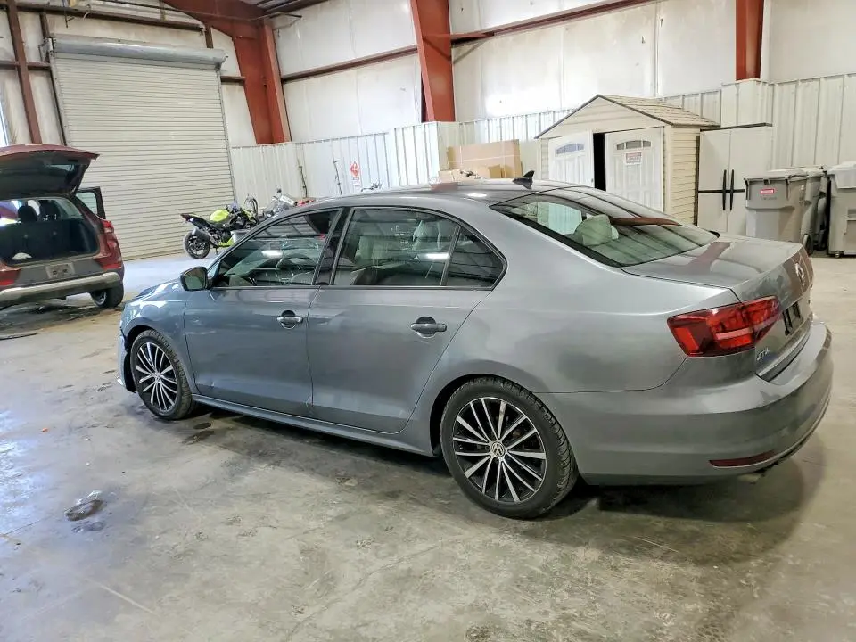 2017 VOLKSWAGEN JETTA SPORT  