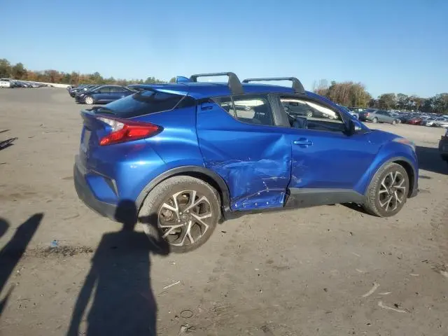 2019 TOYOTA C-HR XLE  