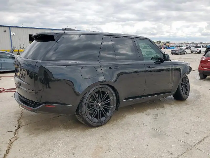 2025 LAND ROVER RANGE ROVER SE  