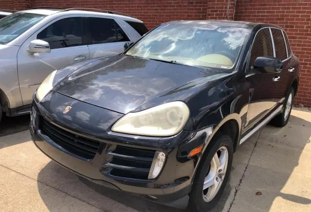2010 PORSCHE CAYENNE   