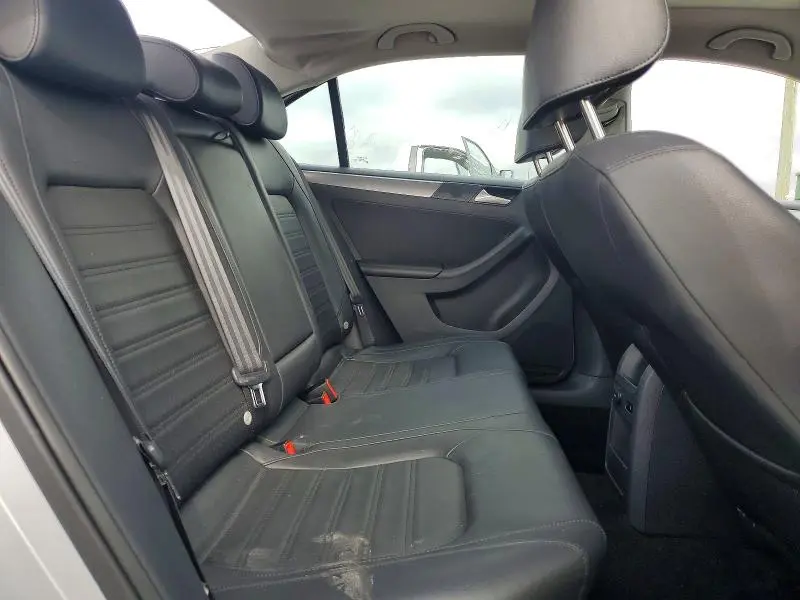 2014 VOLKSWAGEN JETTA SEL  