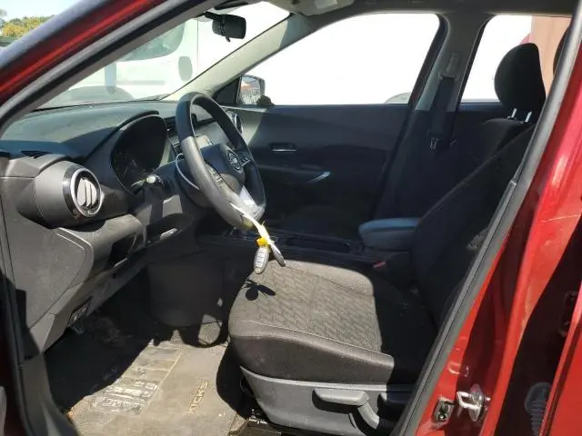 2022 NISSAN KICKS SV  