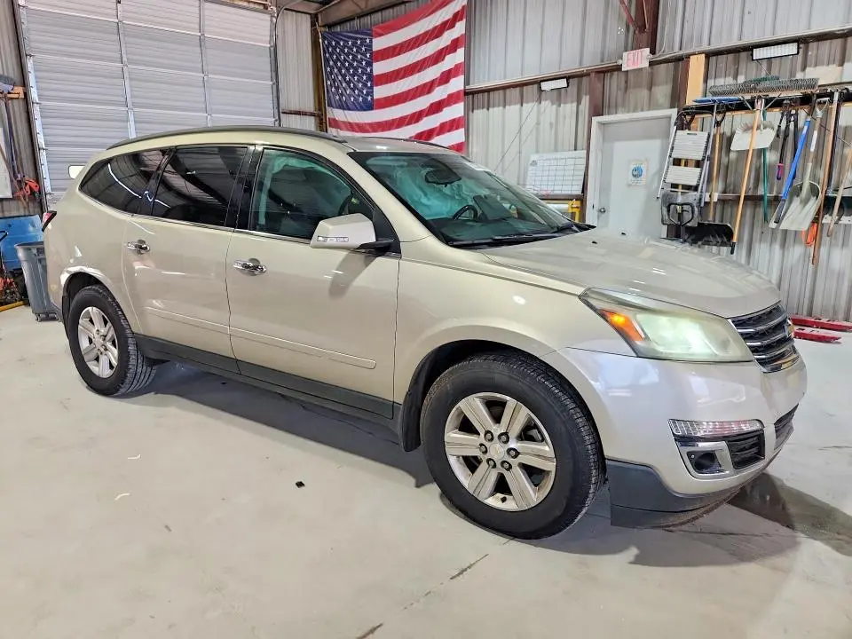2013 CHEVROLET TRAVERSE LT  
