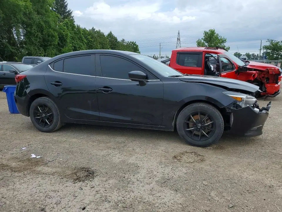2018 MAZDA 3 GS  