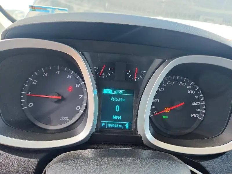2017 CHEVROLET EQUINOX LT  