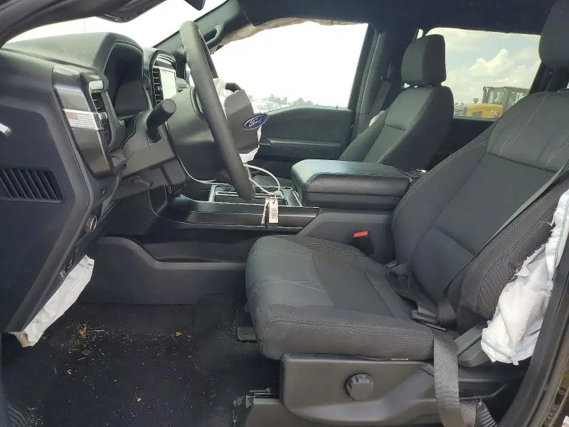 2025 FORD F150 STX  