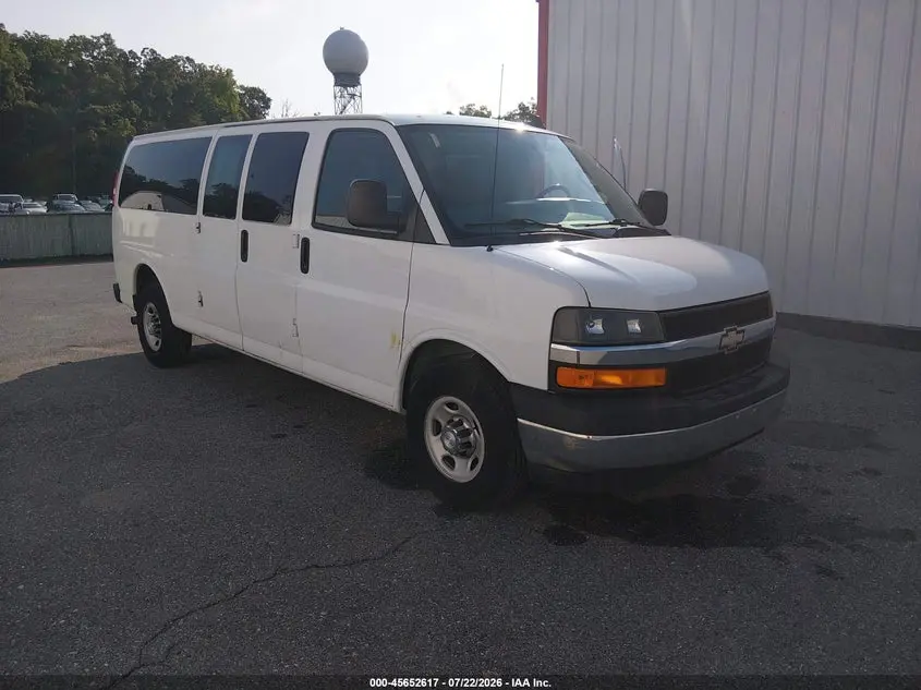 2017 CHEVROLET EXPRESS 3500 LT
