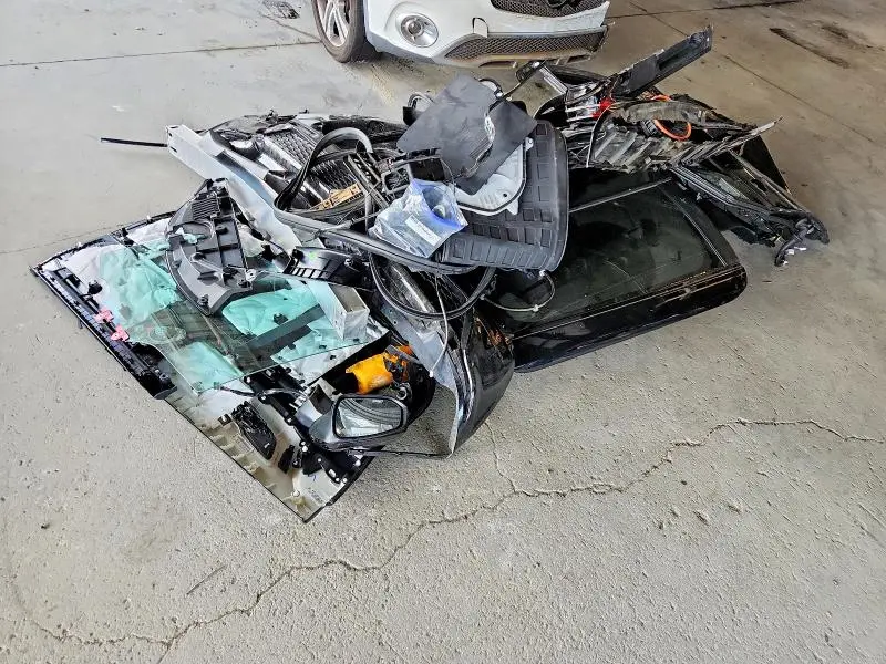 2025 TOYOTA SIENNA XSE 7-PASSENGER  
