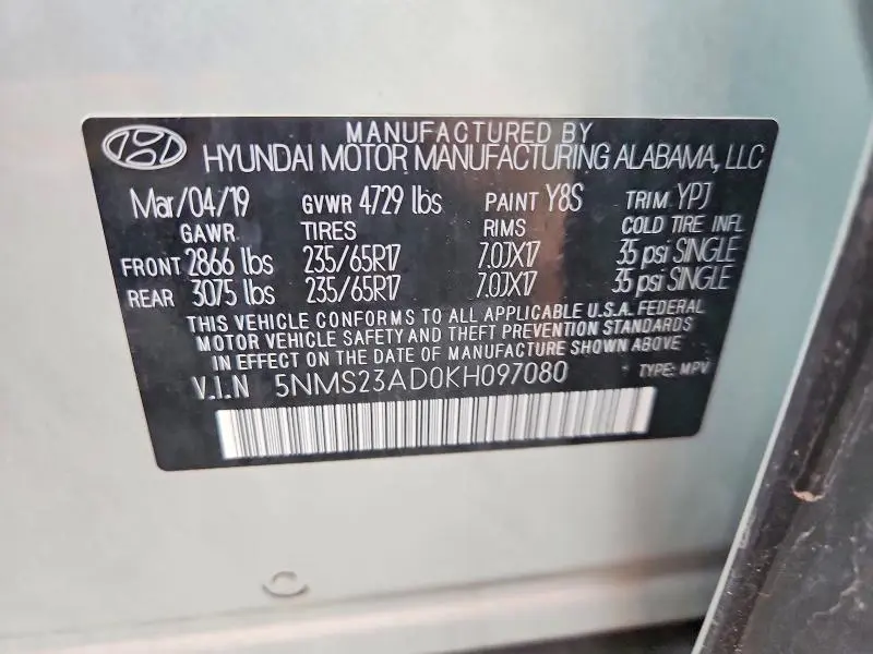 2019 HYUNDAI SANTA FE SE  