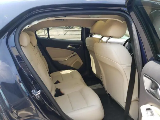 2019 MERCEDES-BENZ GLA 250 4MATIC  