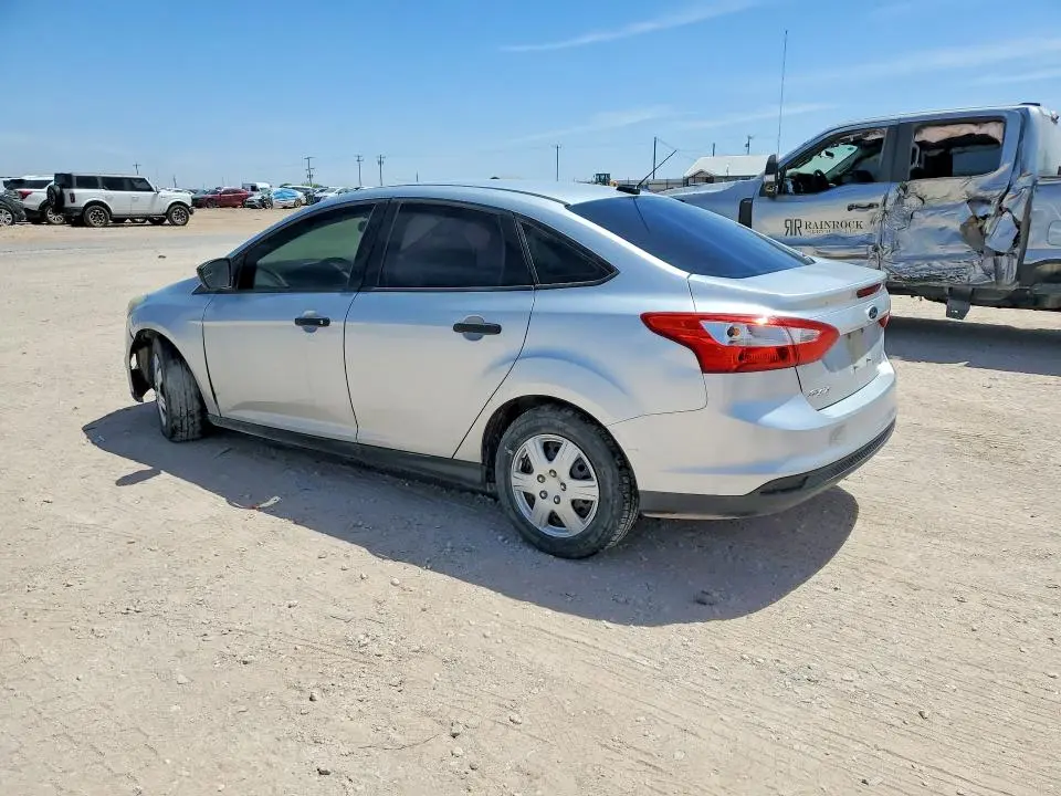 2012 FORD FOCUS SE  
