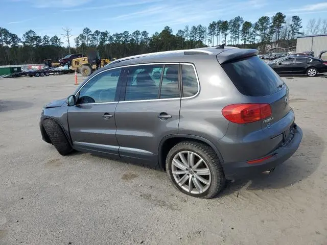 2012 VOLKSWAGEN TIGUAN S  
