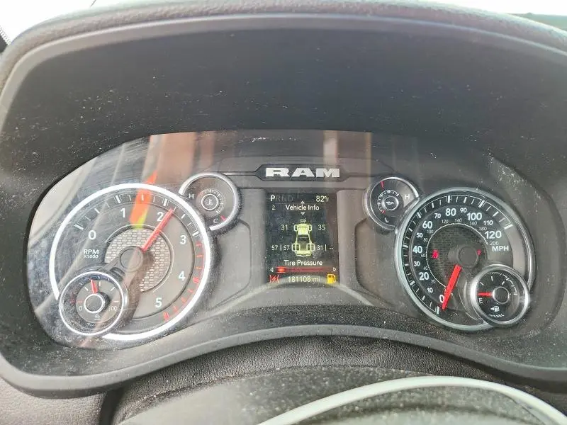 2024 RAM 3500 TRADESMAN  
