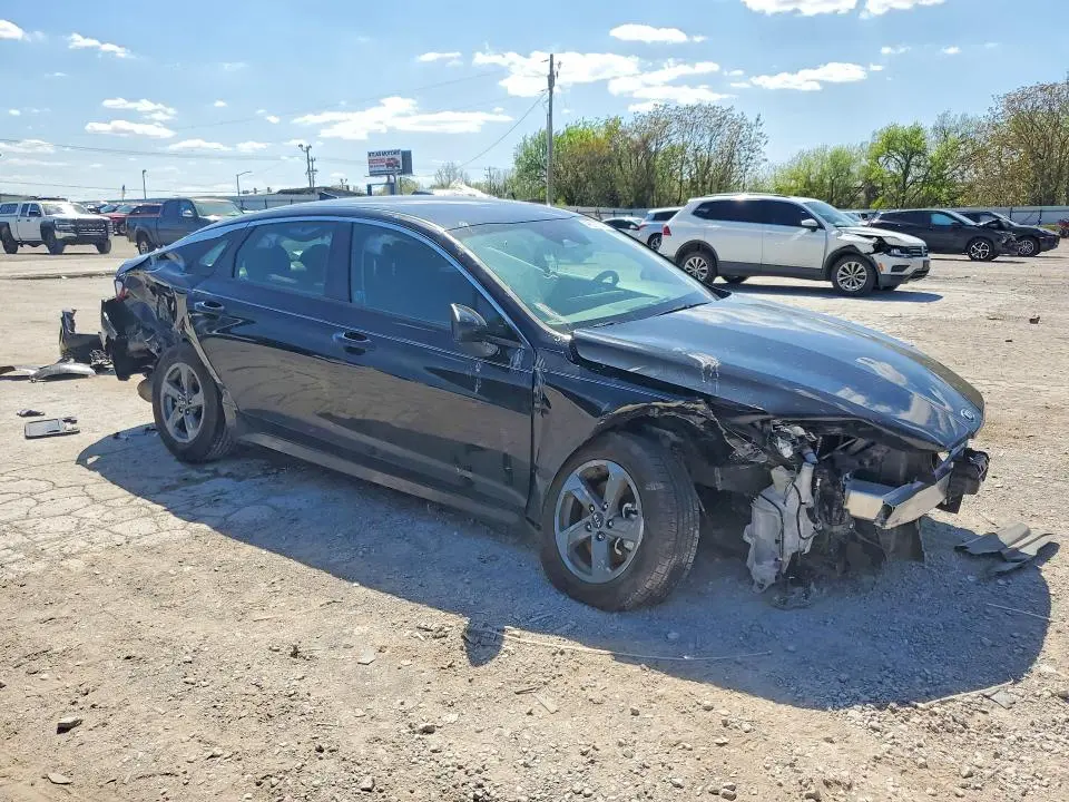 2021 KIA K5 LX  