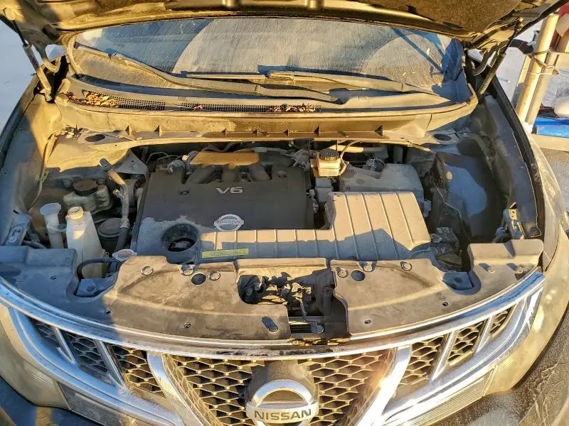 2013 NISSAN MURANO S  