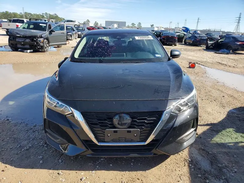 2022 NISSAN SENTRA SV  