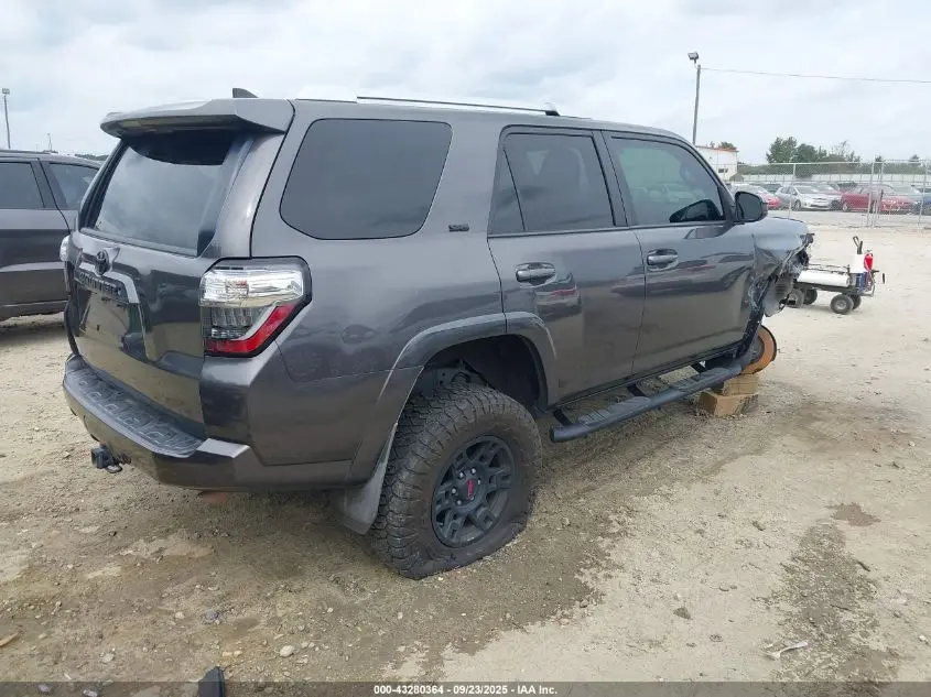 2017 TOYOTA 4RUNNER SR5