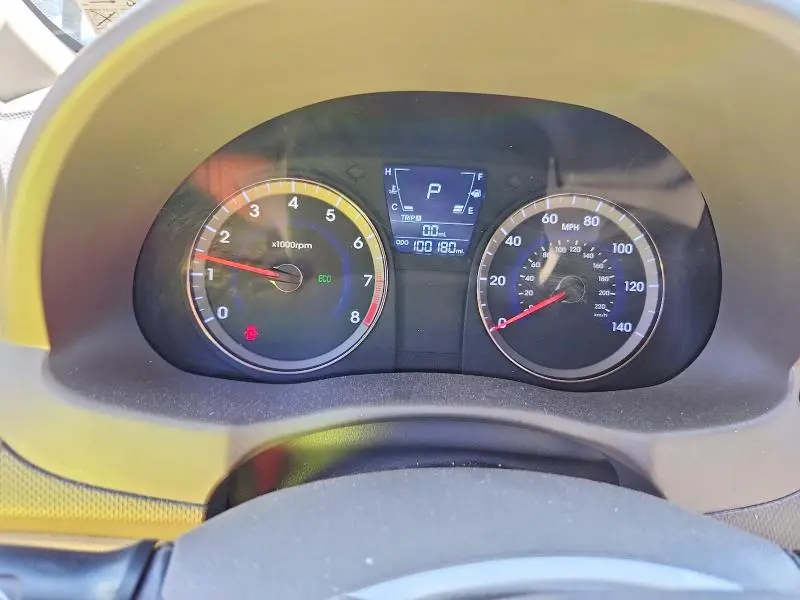2013 HYUNDAI ACCENT GLS  