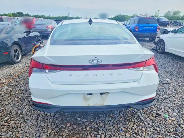 2021 HYUNDAI ELANTRA SEL  